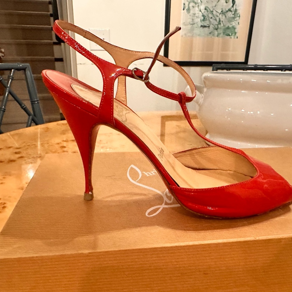 Christian Louboutin Red Women's Shoes size 39 - Picture 2 of 7